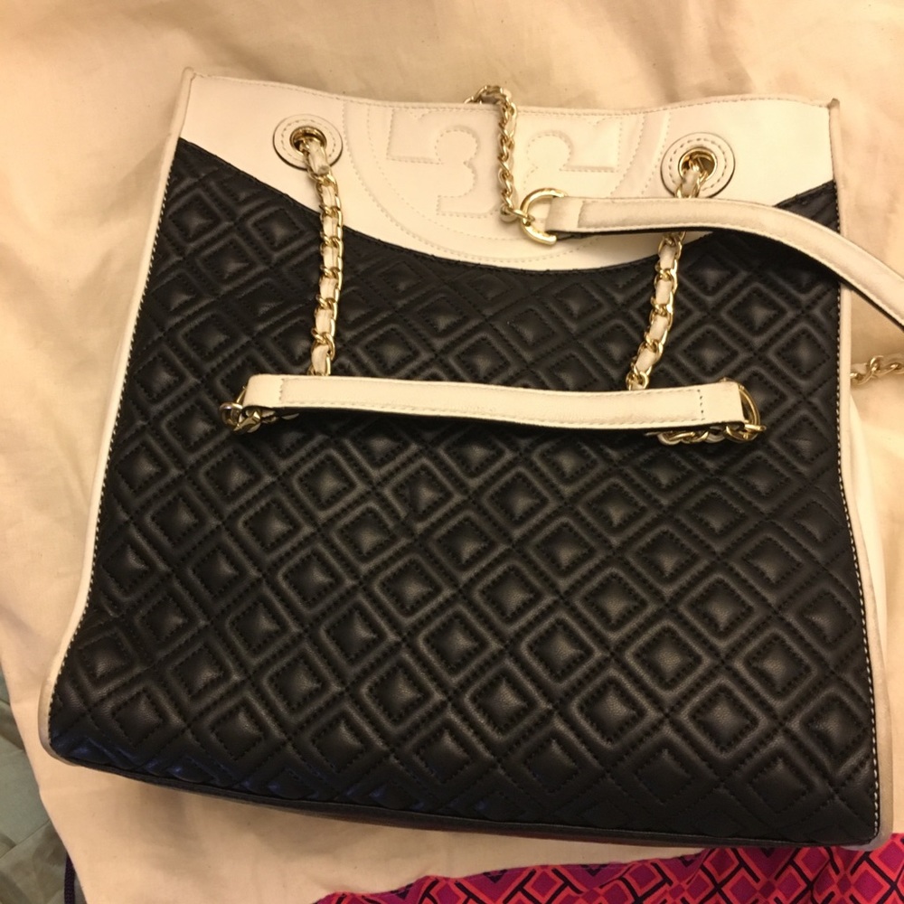 Black/white Tory shoulder bag